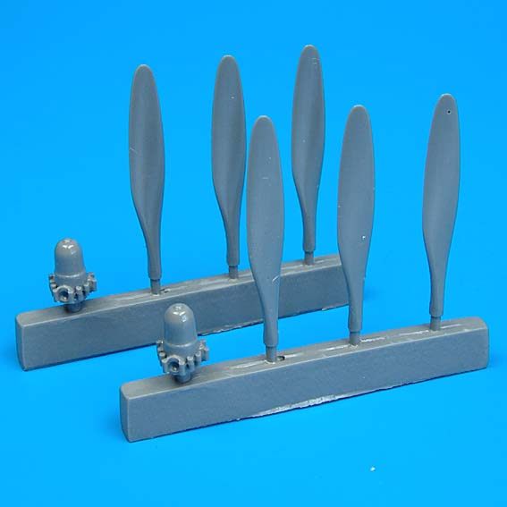 Additions (3D resin printing) 1/72 North-American B-25H Mitchell propeller x 2