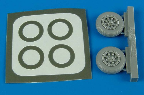 Additions (3D resin printing) 1/72 Grumman TBM Avenger wheels and paint masks (designed to be used with Hasegawa and Hobby 2000 kits) [TBM-1 TBM-3 TBM-3E TBM-3C TBM-1C/3 TBF-1C/TBM-1C TBF/TBM-1C]