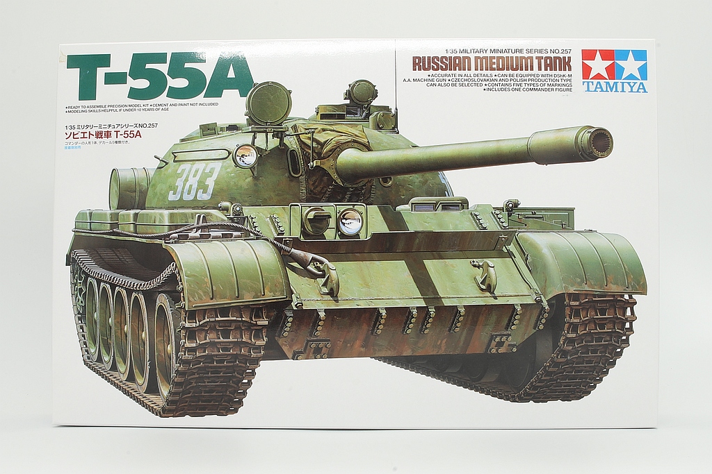 Model kit 1/35 T-55A RUSSIAN MEDIUM TANK (Tamiya)