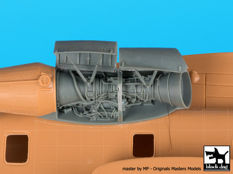 Additions (3D resin printing) 1/72 Sikorsky MH-53J Pave Low engine (designed to be used with Italeri kits) 