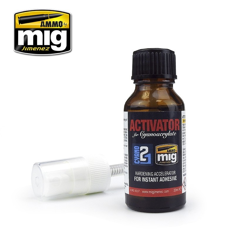 Cyanoacrylate Activator (Ammo Mig) (20ml) 