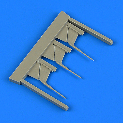 Additions (3D resin printing) 1/32 Sukhoi Su-27 Flanker pitot tubes x 3 (designed to be used with Trumpeter kits)