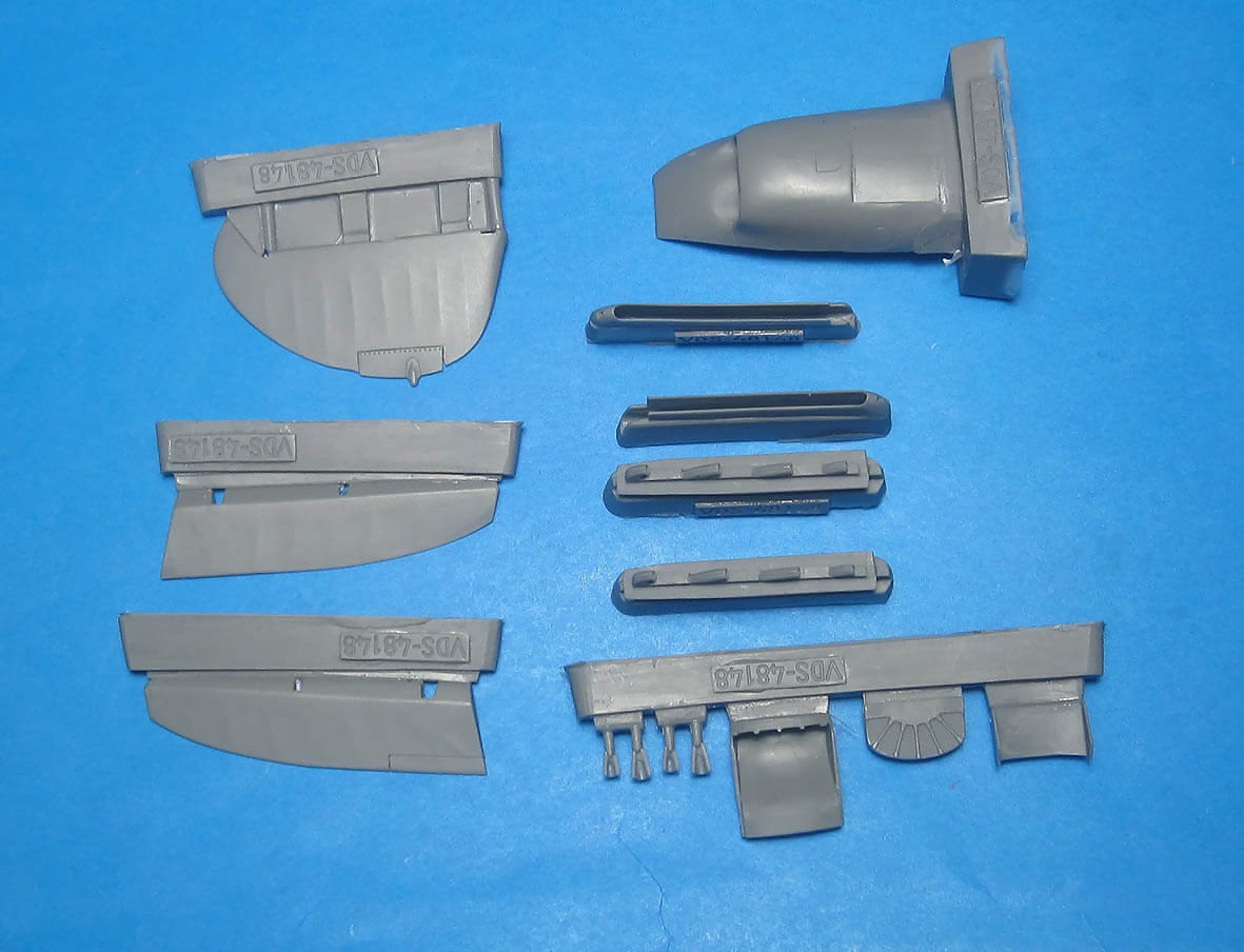 Additions (cast) 1/48 LaGG-3 66 series (Zvezda) correction kit (Vector) 