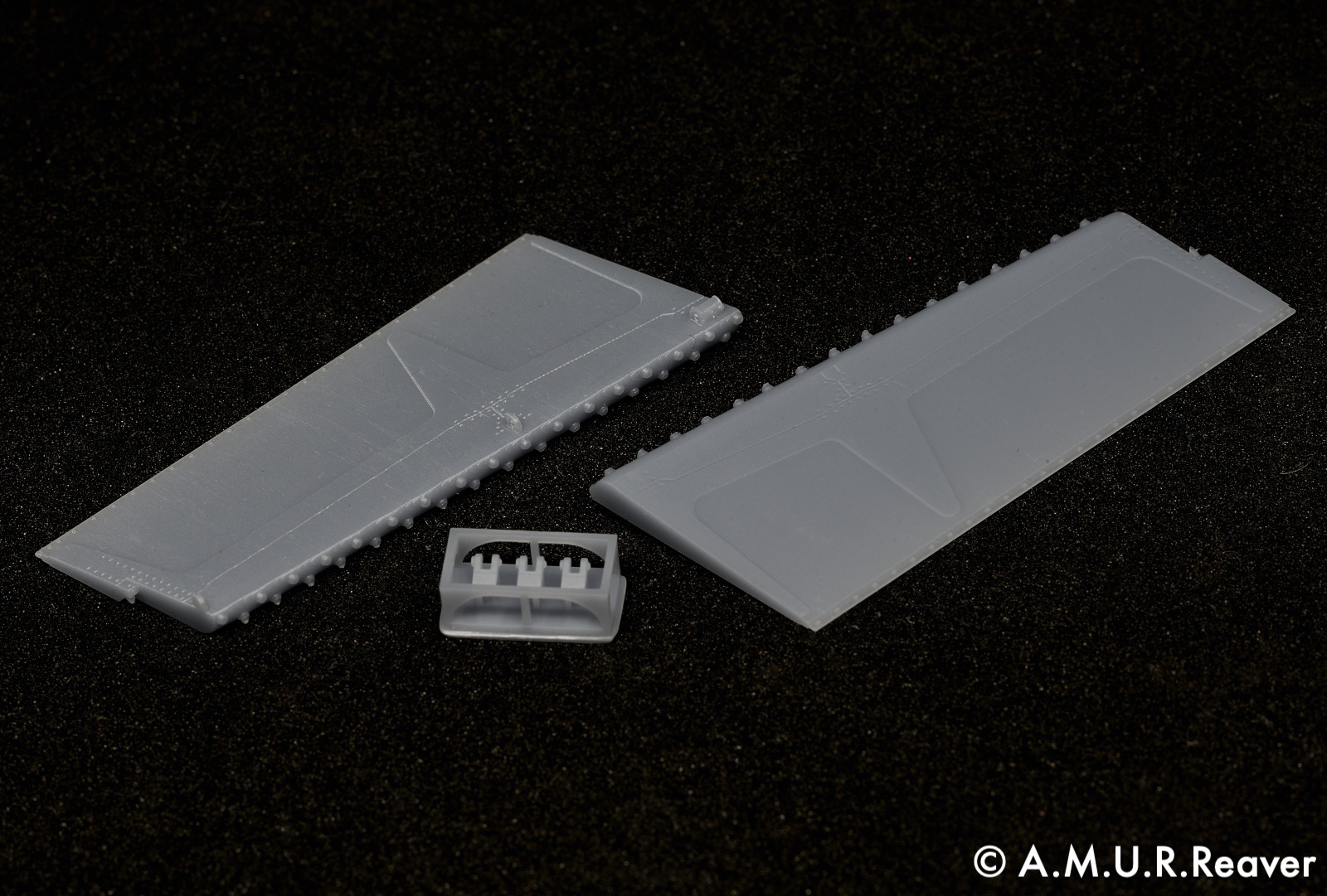Additions (3D resin printing) 1/48 Flaps for the MiG-29 (A.M.U.R.Reaver)