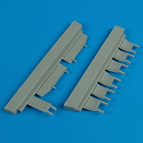 Additions (3D resin printing) 1/72 Focke-Wulf Ta-154A-1/R1 undercarriage covers (designed to be used with Hasegawa kits) 