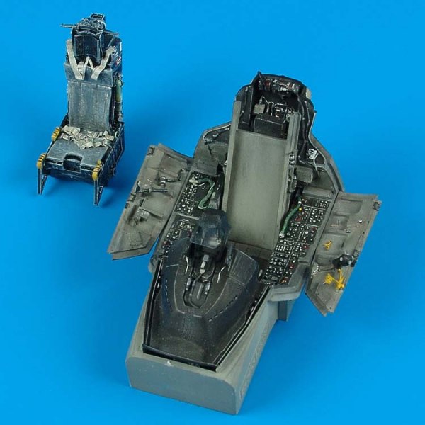 Additions (3D resin printing) 1/32       Lockheed-Martin F-16C /CJ Falcon cockpit set (designed to be used with Tamiya kits) 