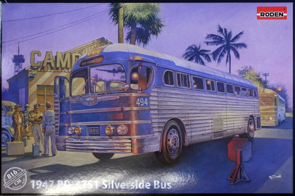 Model kit 1/35 PD-3701 'Silverside' Bus, 1947 (Roden)