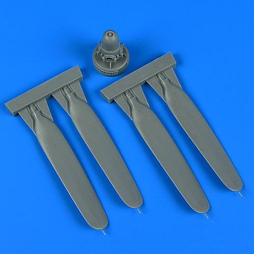 Additions (3D resin printing) 1/32 Republic P-47D Thunderbolt propeller Hamilton Standart (designed to be used with Hasegawa kits)