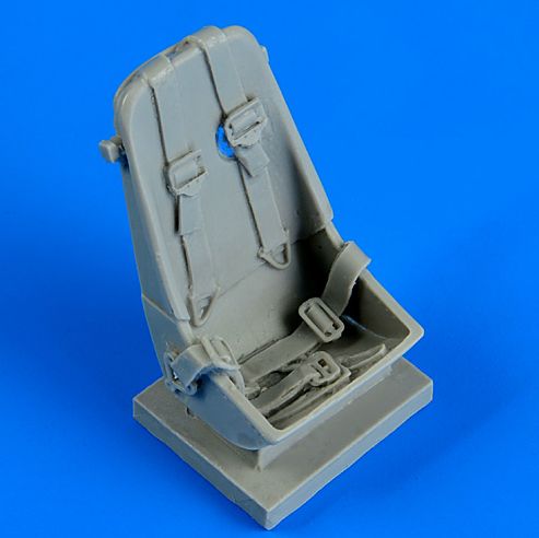 Additions (3D resin printing) 1/32 Messerschmitt Me-163B seat with safety belts (designed to be used with Meng Model kits)