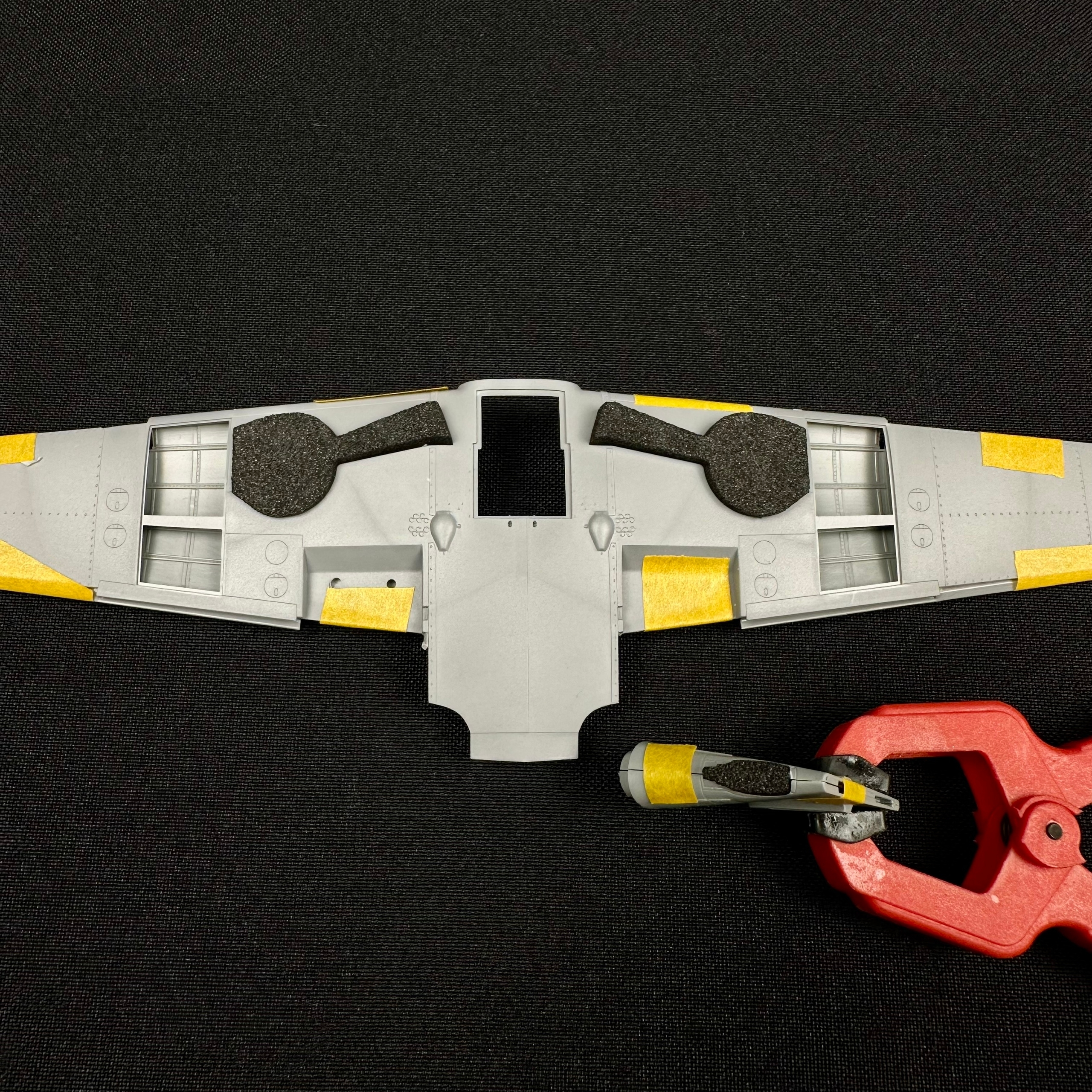 Niche plugs 1/48 for the BF-109 F2/F4 (Zvezda)