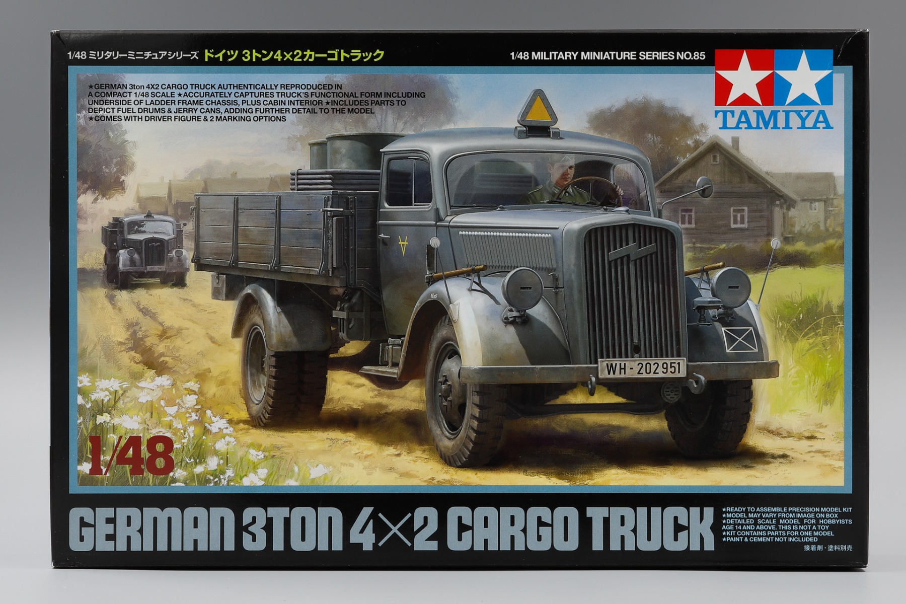 Model kit 1/48 German 3t 4x2 Cargo Truck5 (Tamiya) (damage box)