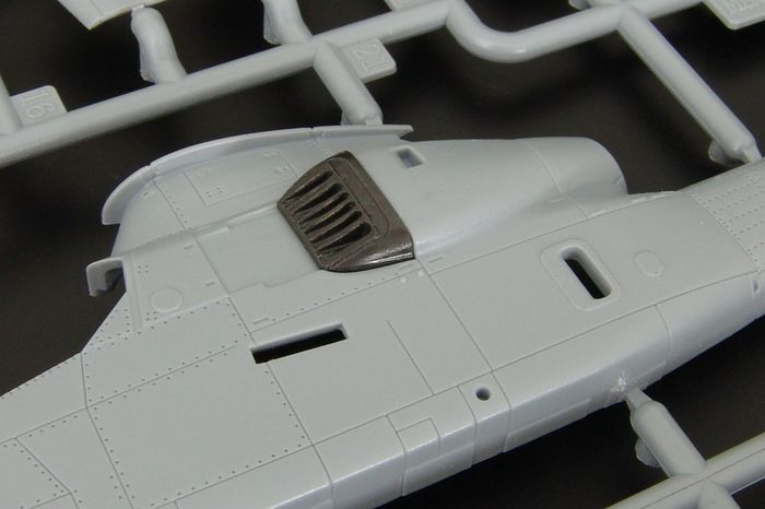 Additions (3D resin printing) 1/72 Bell AH-1G Cobra air intake correction set (designed to be used with Special Hobby kits)