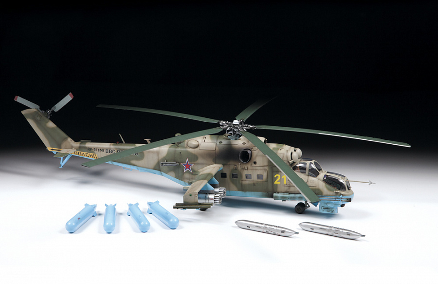 Model kit 1/48 Mil Mi-24P Hind (Zvezda)