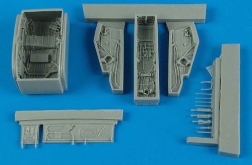 Additions (3D resin printing) 1/72 North-American F-100C/D Super Sabre wheel bay (designed to be used with Trumpeter kits)