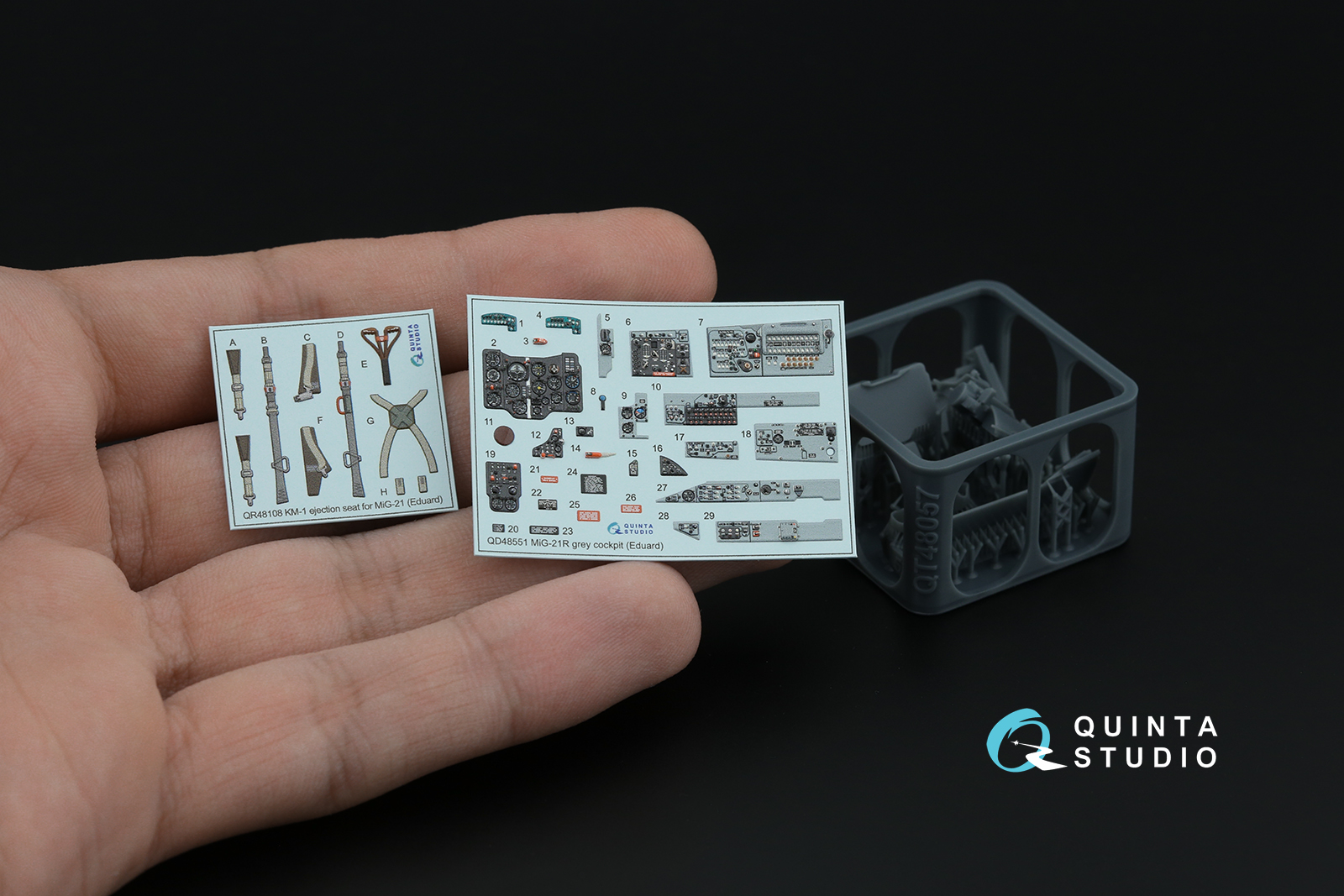 MiG-21R (grey cockpit panels) 3D-Printed & coloured Interior on decal paper (Eduard) (with 3D-printed resin parts)