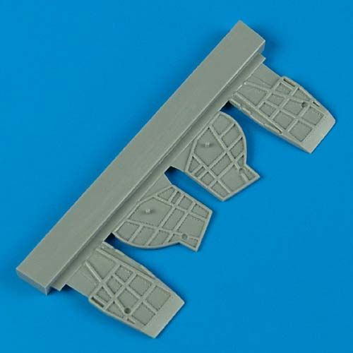 Additions (3D resin printing) 1/72 Curtiss SB2C Helldiver undercarriage covers (designed to be used with Academy kits) 