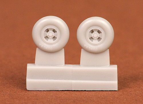 Additions (3D resin printing) 1/72 Spitfire 4-spoke wheel set (late versions)