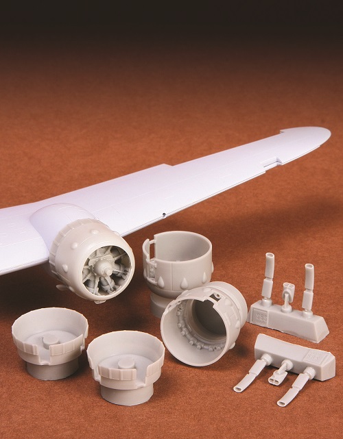 Additions (3D resin printing) 1/72 Bristol Blenheim Mk.I/Mk.IV engine cowling + exhaust set (designed to be used with Airfix kits)