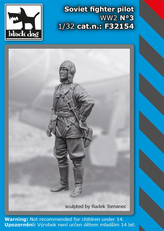 Figures (resin) 1/32 Soviet fighter pilot WW II N°3