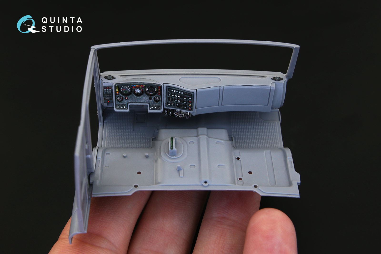 Pantsir-S1  (SA-22 Greyhound) 3D-Printed & coloured Interior on decal paper (for Zvezda kit)
