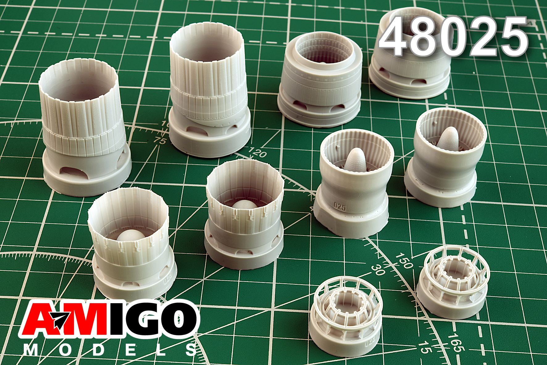 Additions (3D resin printing) 1/48 AL-41F1S Su-35S engine nozzle (Amigo Models)