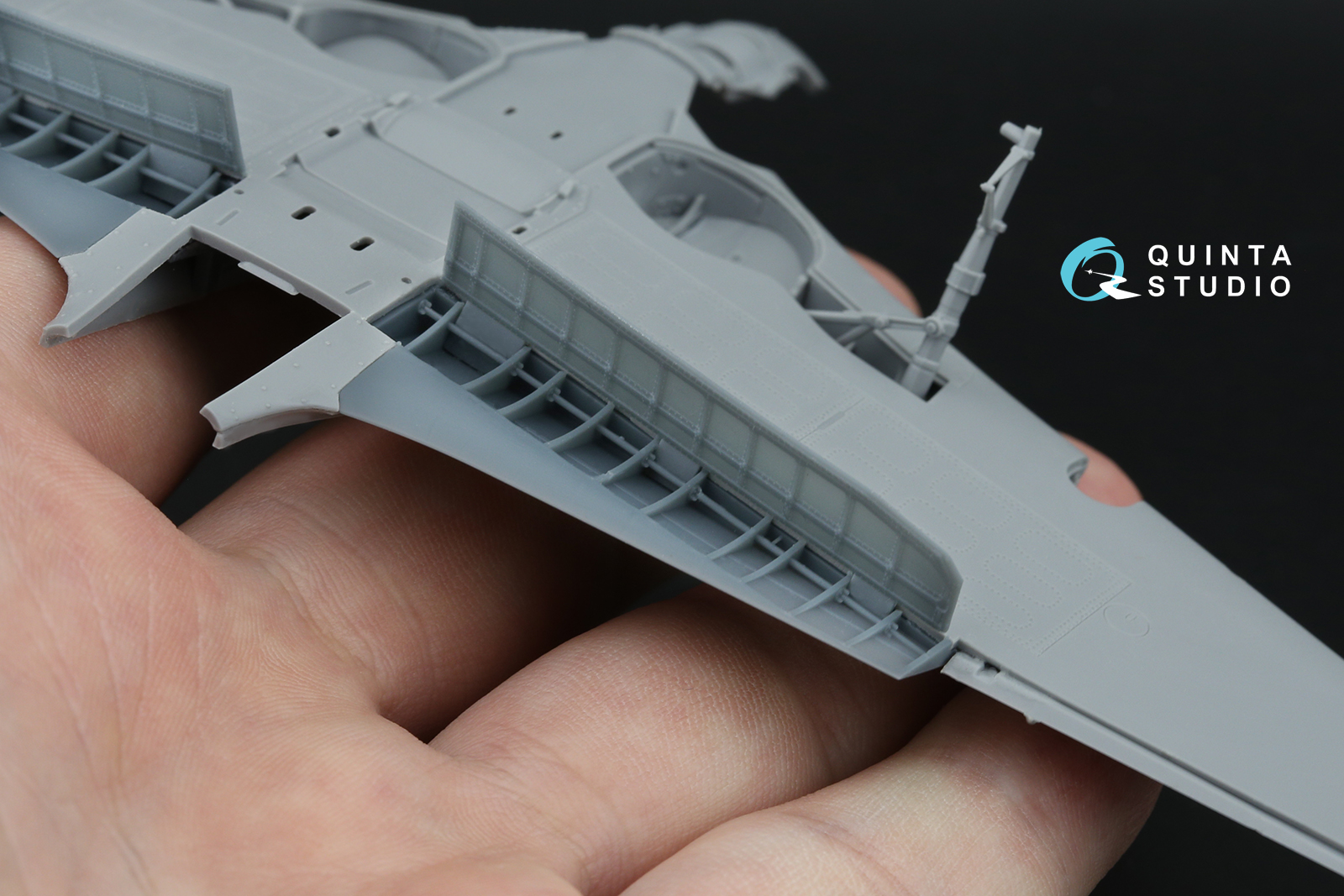 Yak-7B Landing Flaps with Bays (Zvezda)