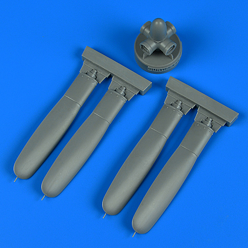 Additions (3D resin printing) 1/32 Republic P-47D Thunderbolt propeller Curtiss electric (designed to be used with Hasegawa kits)