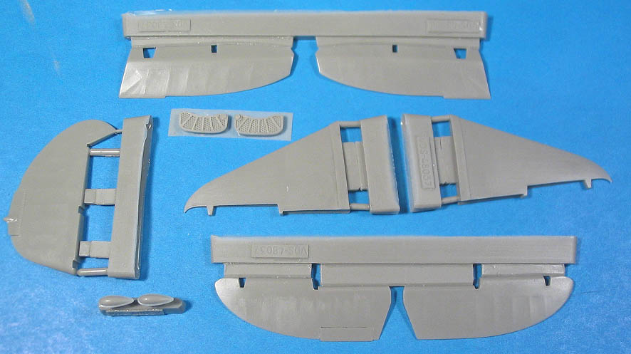 Additions (resin parts) 1/48 La-5 control surfaces (for Zvezda) (Vector) 