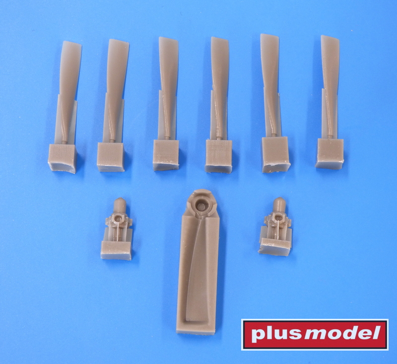 Additions (3D resin printing) 1/72 Grumman S2C Tracker propeller (designed to be used with Hasegawa and Hobbycraft kits)