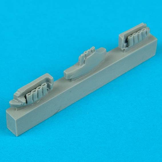 Additions (3D resin printing) 1/72 Focke-Wulf Fw-190A-3 exhaust (designed to be used with Tamiya kits) 