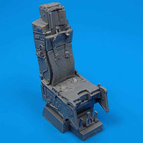 Additions (3D resin printing) 1/72 McDonnell F-15 Eagle ejection seat with safety belts 