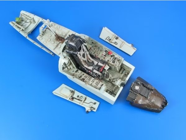 Additions (3D resin printing) 1/32 Sukhoi Su-27 Flanker B cockpit (designed to be used with Trumpeter kits)
