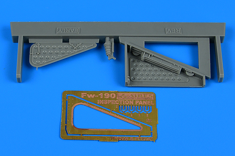 Additions (3D resin printing) 1/32 Focke-Wulf Fw-190F-8 inspection panel - early (designed to be used with Revell kits)