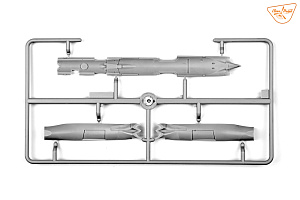 Model kit 1/72 Mikoyan MiG-19P (Clear Prop)