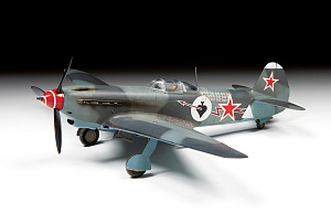 Model kit 1/48 Yakovlev Yak-9T with Cannon (Zvezda)