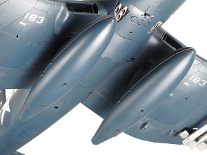 Model kit 1/32 Vought F4U-1D Corsair (Tamiya)