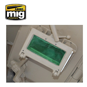 Acrylic paint CRYSTAL PERISCOPE GREEN (Ammo Mig) (17ml) 