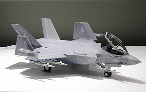 Model kit 1/48 Lockheed Martin F-35C Lightning Ⅱ (Tamiya)