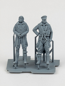 Addition (resin) 1/72 German pilots, WWII (2 figures) (SX-Art)