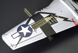 Model kit 1/32 North American P-51D/K Mustang (Tamiya)