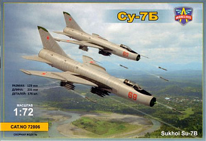 Model kit 1/72 Sukhoi Su-7B Soviet fighter-bomber  (Modelsvit) 