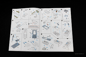 Model kit 1/72 Messerschmitt Me-262A-1a "White 3" (W.Nr. 500071) (Arma Hobby)