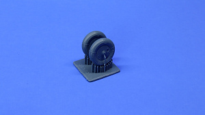 Additions (3D resin printing) 1/32 Bf-109 F-G6 type 3 wheels under load (KepModels) 