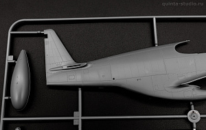 Model kit 1/32 North-American P-51B Mustang (HYBRID Edition) (Eduard kits)