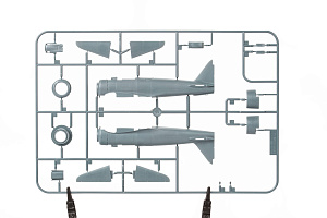 Model kit 1/48 Mitsubishi A6M2-N Rufe ProfiPACK edition kit (Eduard kits)