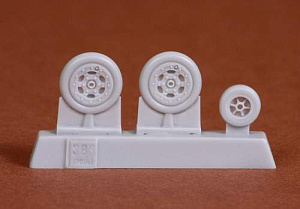 Additions (3D resin printing) 1/72 Hawker Hunter FGA.9 wheel set (designed to be used with Revell kits)