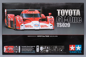 Model kit 1/24 Toyota GT-one TS020 (Tamiya)