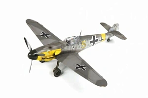 Model kit 1/48 Messerschmitt Bf-109 F-2 (Zvezda)