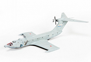 Model kit 1/144 Ekranoplan A-90 Orljonok Caspian Sea Monster  (Zvezda)