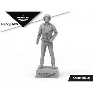 Figures (resin) 1/48 PIlots of the Russian Aerospace Forces. SET No.5-2 (Temp Models)